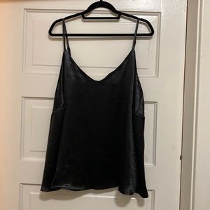 NWT Ava & Viv top